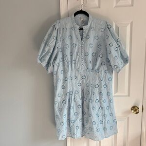 Torrid Belle Isle Light Blue Eyelet Button Front Short Sleeve Mini Dress Size 18